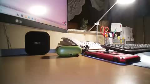 fire_hotmen online show from April 18, 7:40 pm