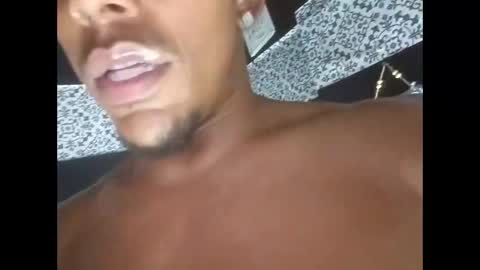 firechick1111 online show from April 13, 2:28 am