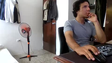 Snapshot of firefeelings chatting on December 29, 3:24 pm Ricardo online show from December 29, 3:24 pm