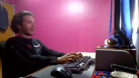 Snapshot of firefeelings chatting on February 22, 4:09 pm Ricardo online show from February 22, 4:09 pm