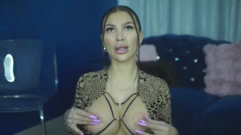 Snapshot of firesbomb777 chatting on February 18, 5:31 am Fires Bomb 777 online show from February 18, 5:31 am