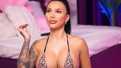 Snapshot of firesbomb777 chatting on February 28, 6:21 am Fires Bomb 777 online show from February 28, 6:21 am