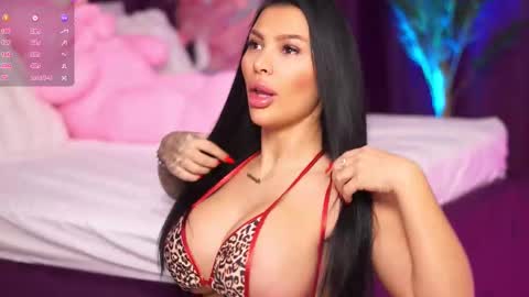 Snapshot of firesbomb777 chatting on March 3, 5:53 am Fires Bomb 777 online show from March 3, 5:53 am