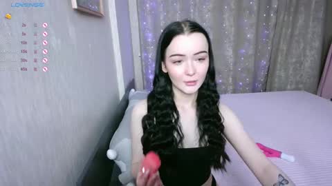 ALICESTEVEVECTOR pvt open  online show from February 16, 2:10 pm