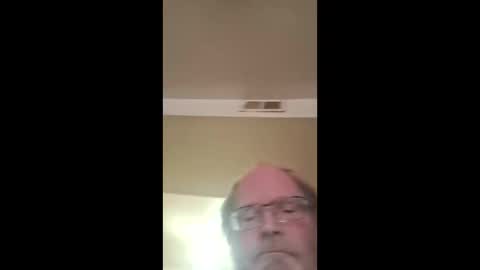 Snapshot of fishingaroundforanything chatting on December 16, 10:15 pm Hercomeonmyface online show from December 16, 10:15 pm