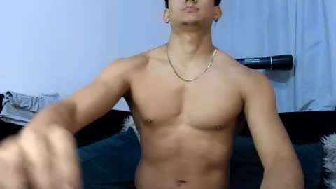 Snapshot of fitboy_cris chatting on July 14, 2:01 pm Cristopher Sly online show from July 14, 2:01 pm