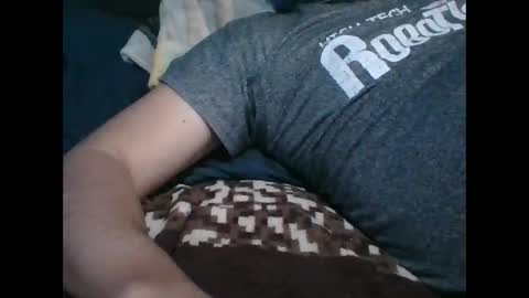 Snapshot of fitch0199 chatting on November 19, 8:14 am fitch0199 online show from November 19, 8:14 am