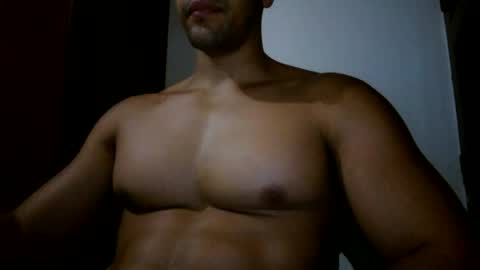 Snapshot of fitchestabs_69 chatting on June 29, 10:43 pm fitchestabs_69 online show from June 29, 10:43 pm