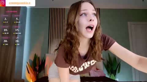 im Linda please give me thumbs up online show from July 7, 3:09 am