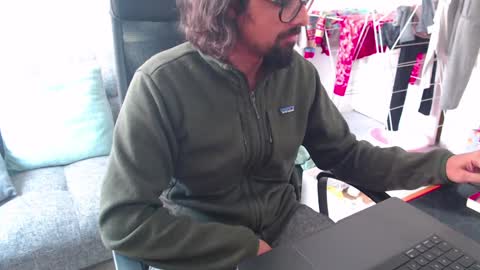 Snapshot of fizz6572 chatting on January 13, 10:58 am fizz6572 online show from January 13, 10:58 am