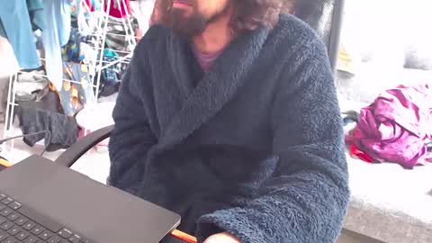 Snapshot of fizz6572 chatting on March 12, 10:59 am fizz6572 online show from March 12, 10:59 am