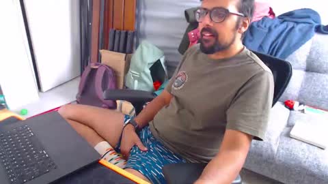 Snapshot of fizz6572 chatting on October 8, 7:50 am fizz6572 online show from October 8, 7:50 am