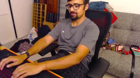 Snapshot of fizz6572 chatting on October 17, 6:21 pm fizz6572 online show from October 17, 6:21 pm