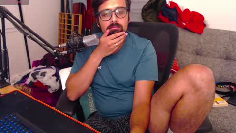 Snapshot of fizz6572 chatting on November 1, 9:06 pm fizz6572 online show from November 1, 9:06 pm