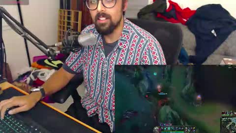 Snapshot of fizz6572 chatting on November 8, 8:29 pm fizz6572 online show from November 8, 8:29 pm