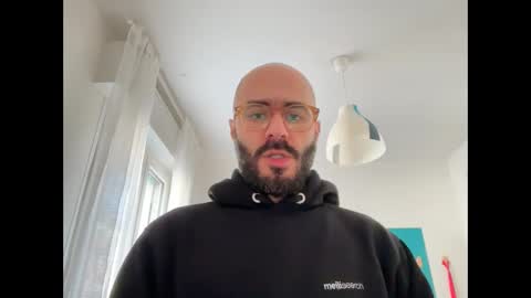 Snapshot of fla85 chatting on January 10, 10:17 am Fla is short for Flavio online show from January 10, 10:17 am