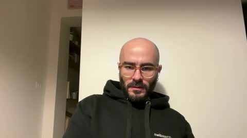 Snapshot of fla85 chatting on January 14, 7:00 pm Fla is short for Flavio online show from January 14, 7:00 pm