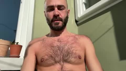 Snapshot of fla85 chatting on February 3, 11:42 am Fla is short for Flavio online show from February 3, 11:42 am