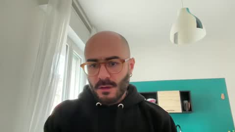 Snapshot of fla85 chatting on February 11, 12:37 pm Fla is short for Flavio online show from February 11, 12:37 pm