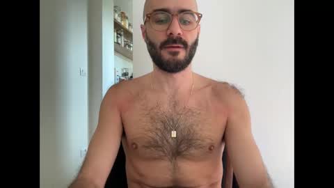 Snapshot of fla85 chatting on February 26, 11:09 am Fla is short for Flavio online show from February 26, 11:09 am