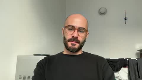 Snapshot of fla85 chatting on November 3, 1:45 pm Fla is short for Flavio online show from November 3, 1:45 pm