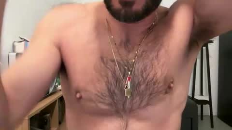 Snapshot of fla85 chatting on November 29, 8:01 pm Fla is short for Flavio online show from November 29, 8:01 pm