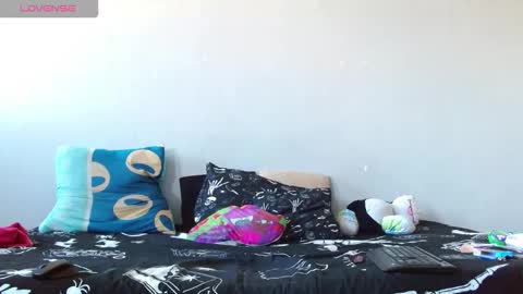 Snapshot of flacapaisa chatting on October 4, 9:35 pm nova online show from October 4, 9:35 pm