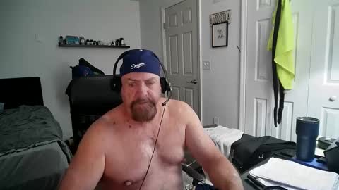 Florida guy online show from December 15, 9:03 am