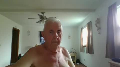 flamale65to online show from March 16, 9:41 pm
