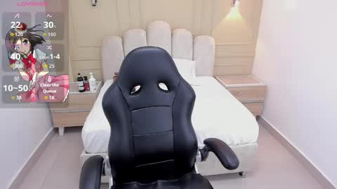   FLEUR   online show from April 17, 12:30 pm