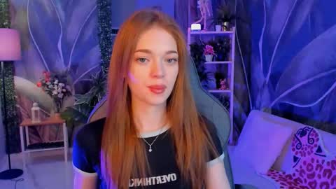 Snapshot of flexyfoxy chatting on October 7, 6:54 am Flexyfoxy online show from October 7, 6:54 am