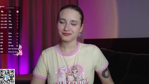 Doloras online show from October 7, 7:11 pm