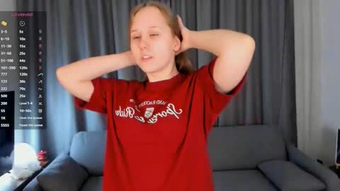 Doloras online show from February 11, 8:36 pm