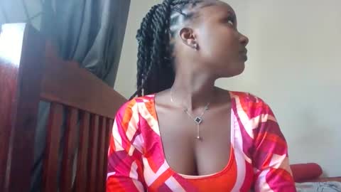 flirty_arrya online show from April 17, 12:19 pm