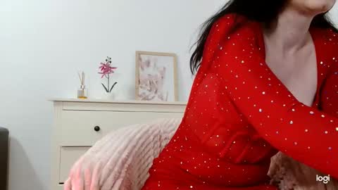 flirtysecretary123 online show from June 2, 7:32 am
