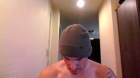 Snapshot of fllv0082 chatting on January 3, 4:59 pm Come in and See online show from January 3, 4:59 pm