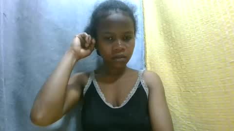 flora48230522373 online show from June 19, 2:38 am