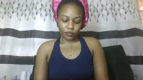 Snapshot of flora_fantasy chatting on June 30, 9:43 am fantasy online show from June 30, 9:43 am