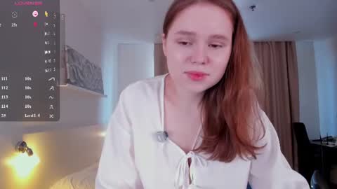 Hayley  I WILL COME BACK ON MAY 27TH 6pm UTC online show from June 20, 6:27 am