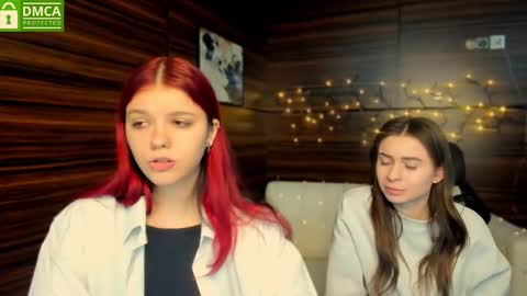 Snapshot of flora_ri chatting on January 15, 10:49 am just ask me online show from January 15, 10:49 am