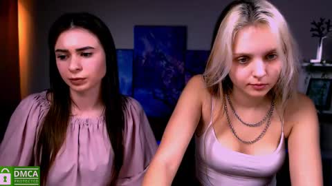 Snapshot of flora_ri chatting on January 17, 2:07 pm just ask me online show from January 17, 2:07 pm