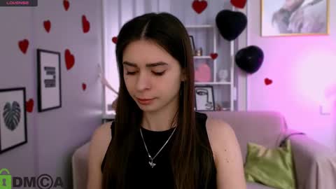 Snapshot of flora_ri chatting on February 20, 10:59 am just ask me online show from February 20, 10:59 am