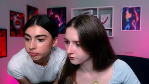 Snapshot of flora_ri chatting on September 18, 12:07 pm just ask me online show from September 18, 12:07 pm