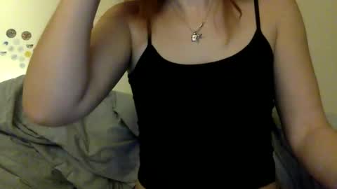 Snapshot of floraexploration chatting on December 10, 9:54 pm floraexploration online show from December 10, 9:54 pm