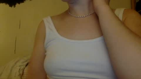 Snapshot of floraexploration chatting on January 18, 11:55 pm floraexploration online show from January 18, 11:55 pm