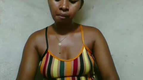 florencia011 online show from April 16, 6:58 am