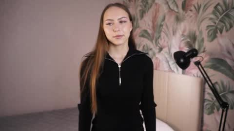 Snapshot of floreneroehling chatting on December 21, 6:48 pm Beth online show from December 21, 6:48 pm