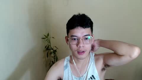 floriankeirxx_ online show from October 15, 5:40 am