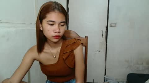 florloversweet1 online show from February 19, 7:59 am