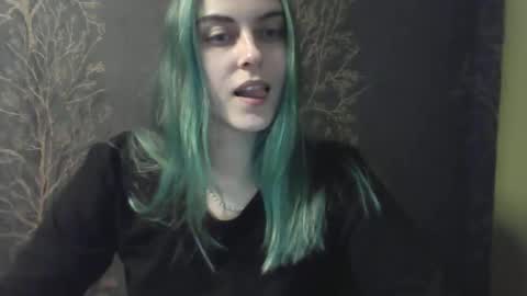 Snapshot of flower_bluee chatting on December 16, 12:43 pm Ambika 3 online show from December 16, 12:43 pm